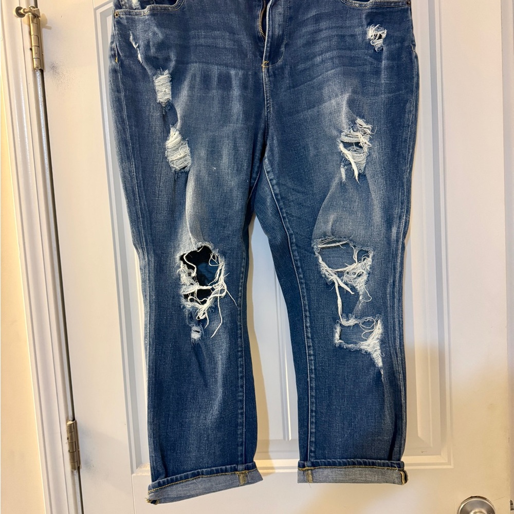 New York & Company Soho Distressed Boyfriend Jeans in Blue Size 14